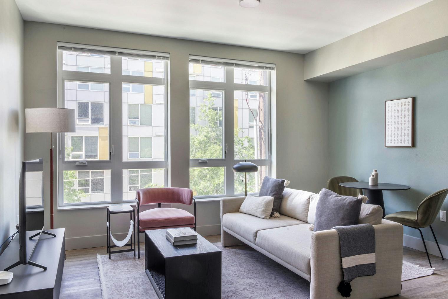 Apartment for rent for $2,473 per month in Seattle, 12th Avenue