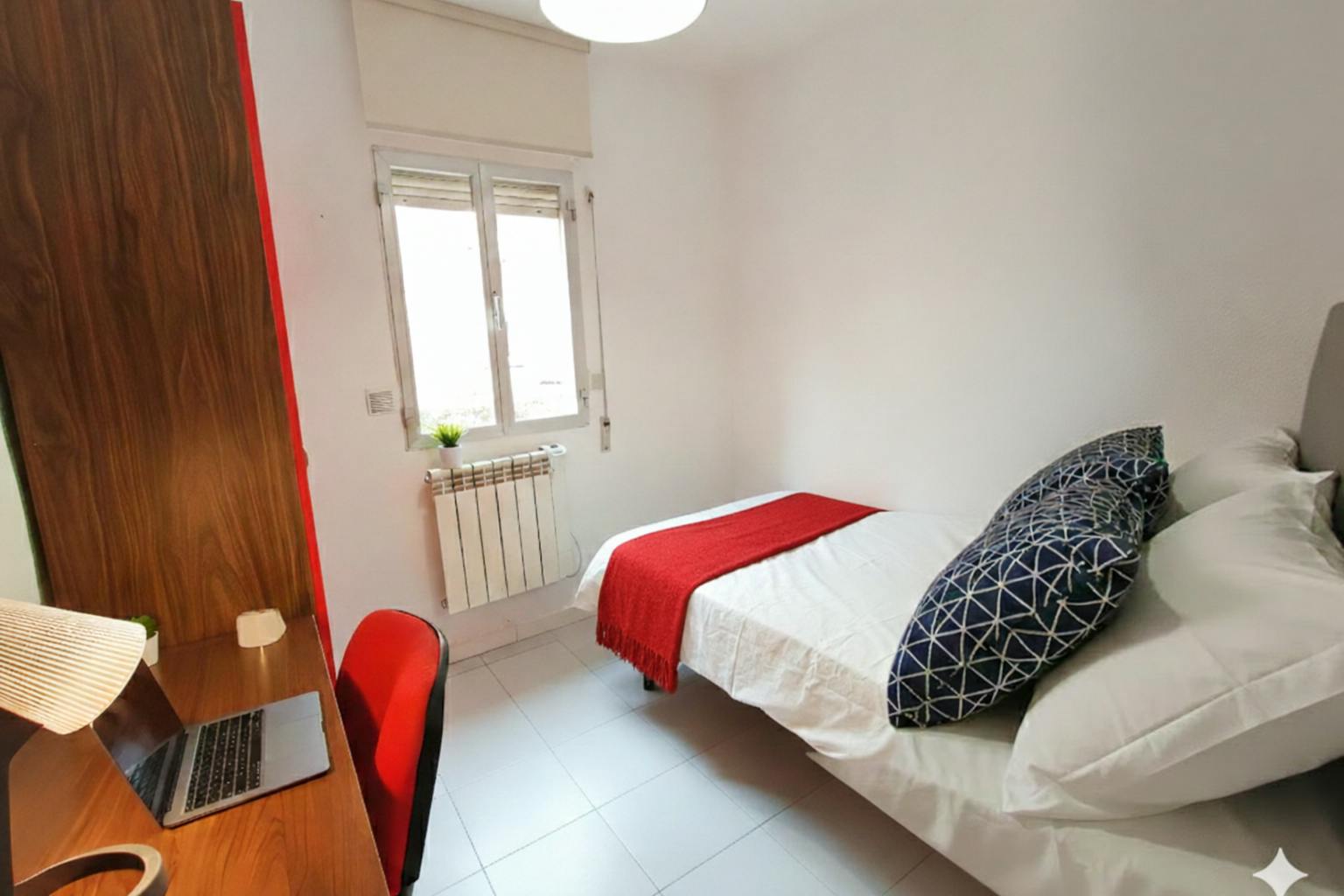 Private room for rent for €340 per month in Getafe, Calle Lilas