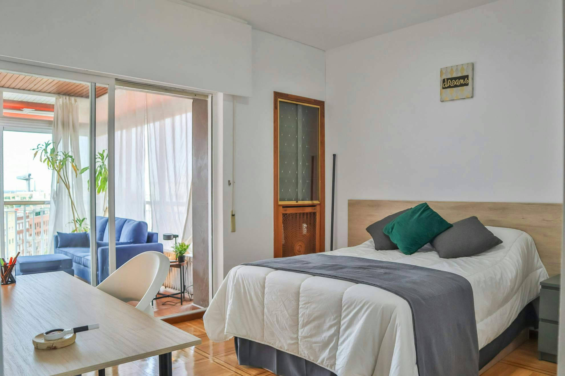 Calle de Cea Bermúdez, Madrid Madrid