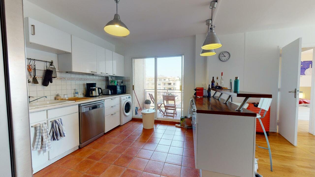 Apartment Sainte-Foy-Lès-Lyon, 115m² — photo 1