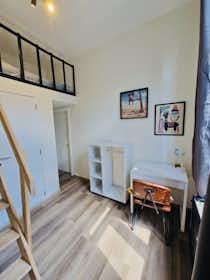 Cameră privată de închiriat pentru 750 EUR pe lună în Saint-Josse-ten-Noode, Rue des Secours