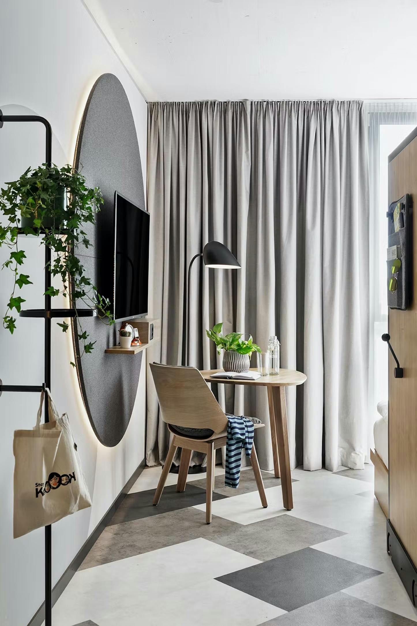 preview gallery tile