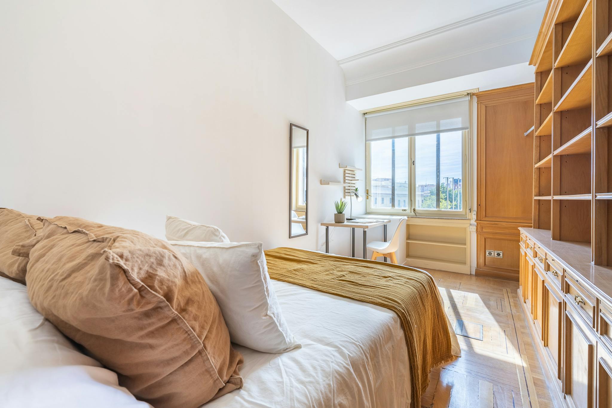 Calle de la Princesa, Madrid preview