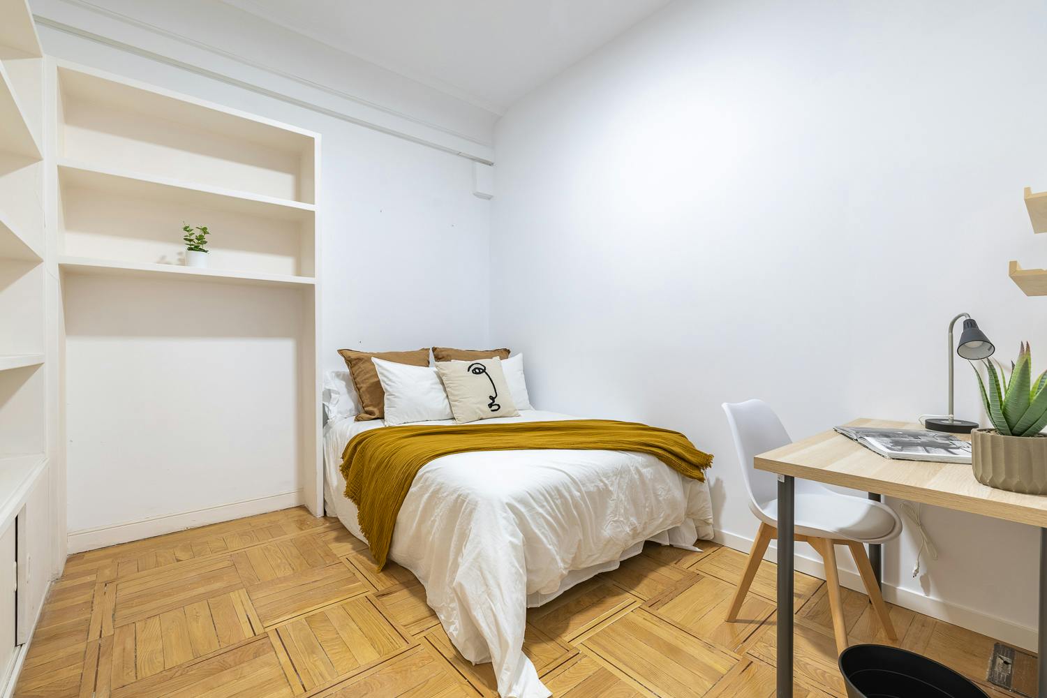 Calle de la Princesa, Madrid preview