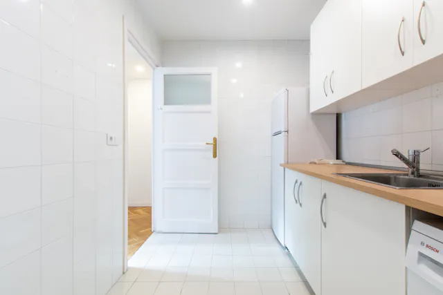 Private room in Calle del Doctor Drumen, Madrid (1532601) room image 24