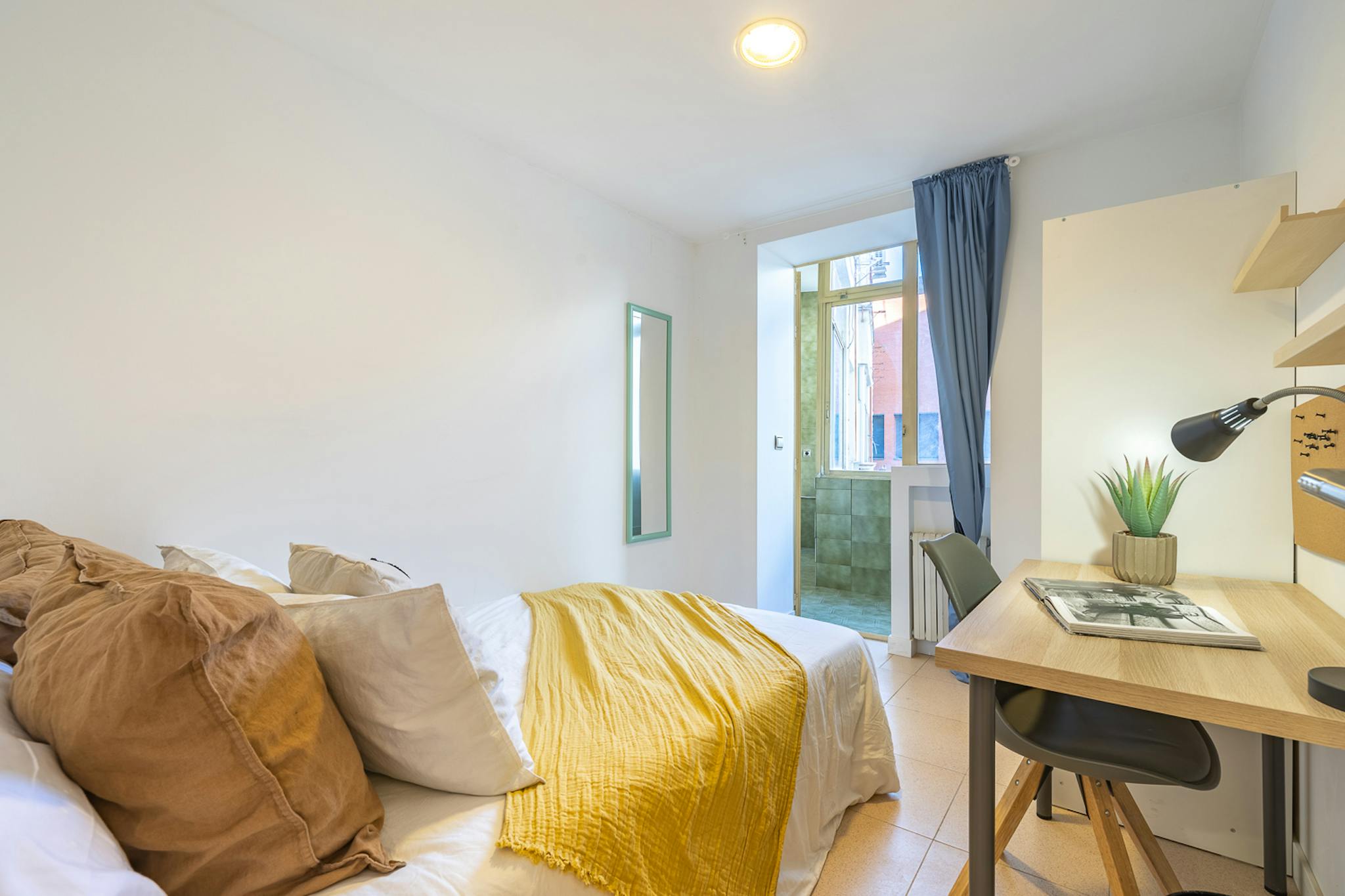 Calle de la Princesa, Madrid preview