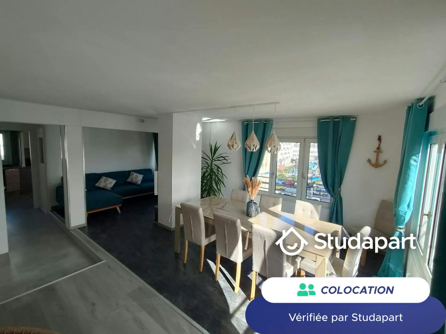 Private room for rent for €500 per month in Boulogne-sur-Mer, Place Frédéric Sauvage