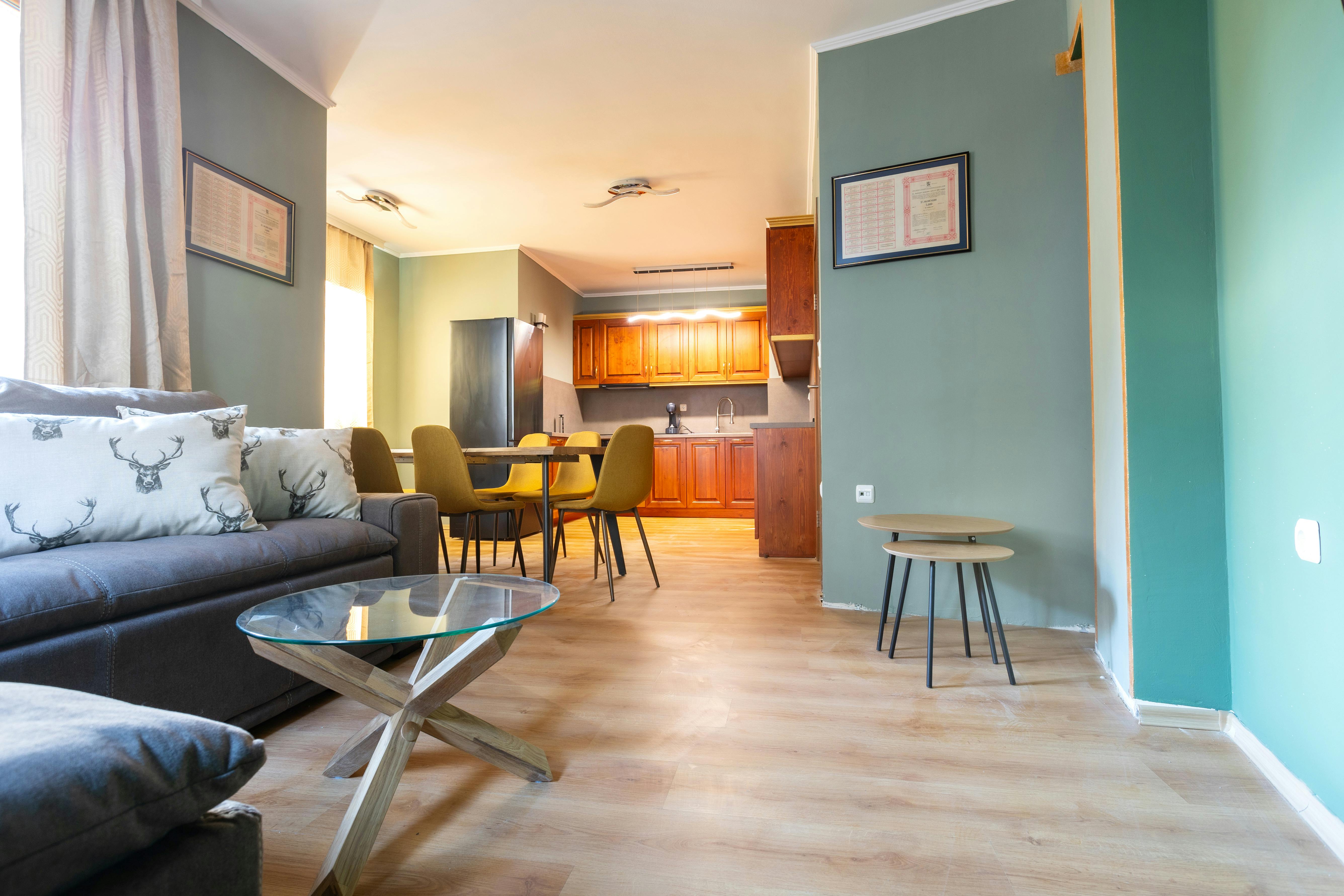 Apartment for rent for BGN 1,370 per month in Bansko, Ulitsa Stragite