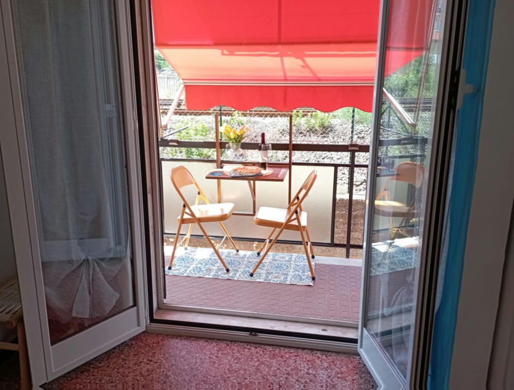Apartment for rent for €5,150 per month in Cogoleto, Via Luigi Parenti