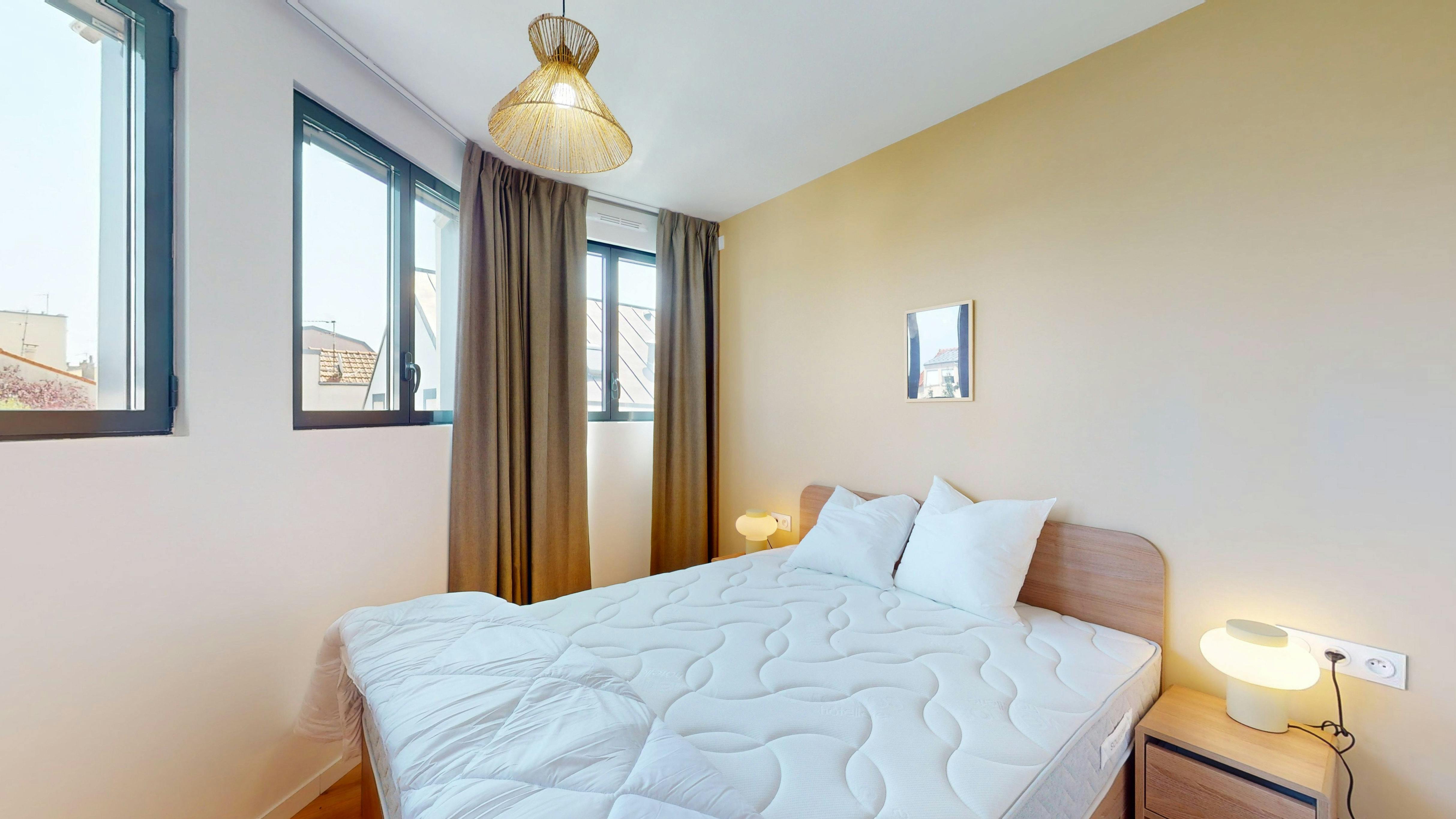 Apartment Suresnes, 618m² — photo 13