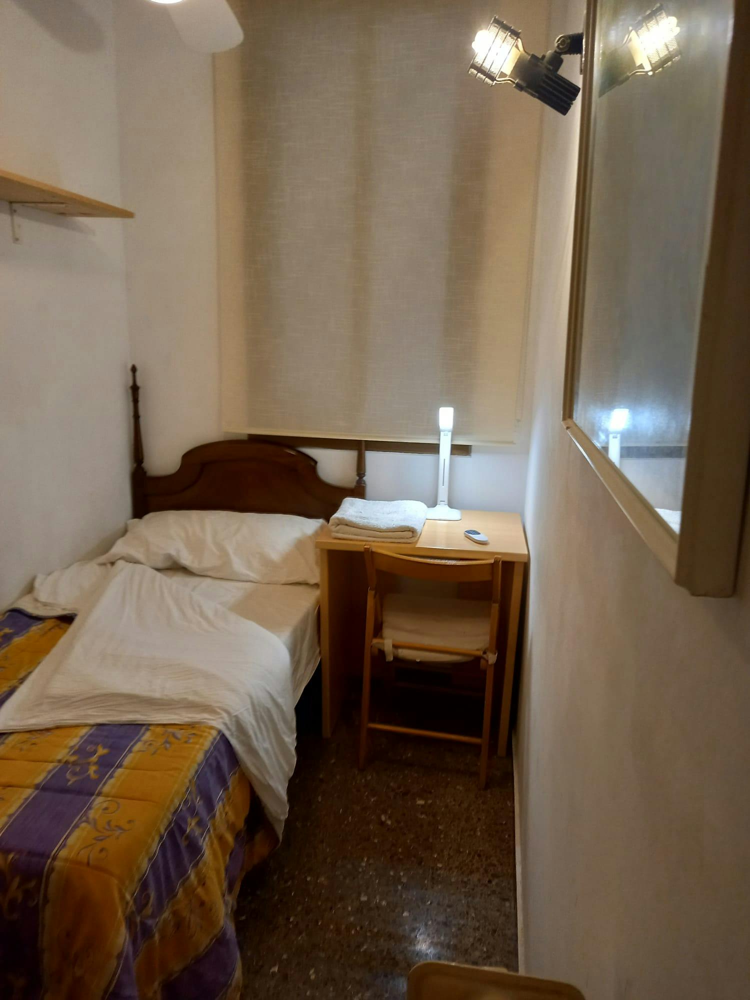 Carrer de Puiggarí, Barcelona Barcelona