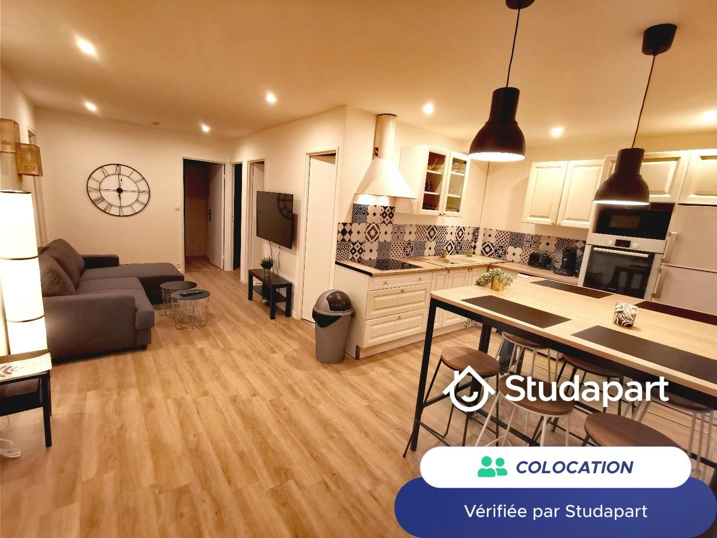 Private room for rent for €410 per month in Orléans, Place du Bois