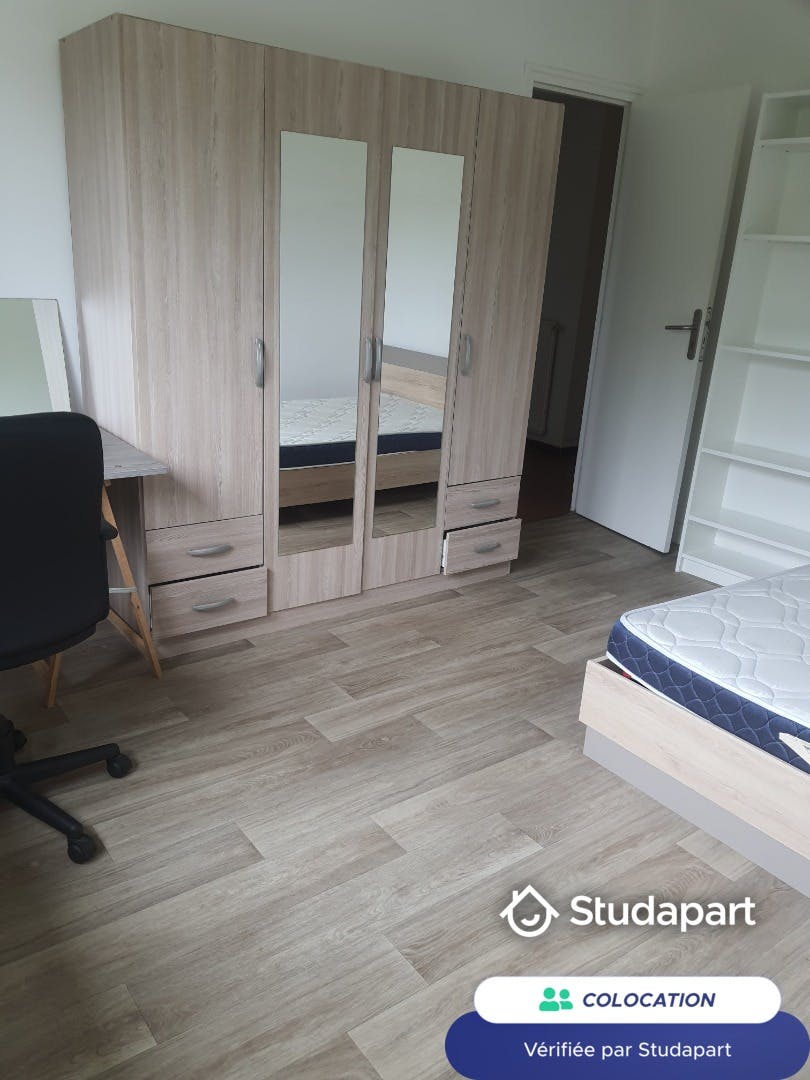 Private room for rent for €550 per month in Talence, Rue Georges Bizet