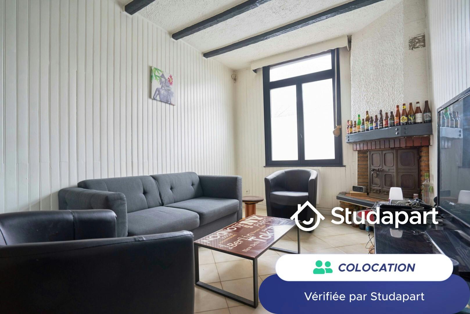 Private room for rent on Rue du Faubourg des Postes, Lille - Vue 3