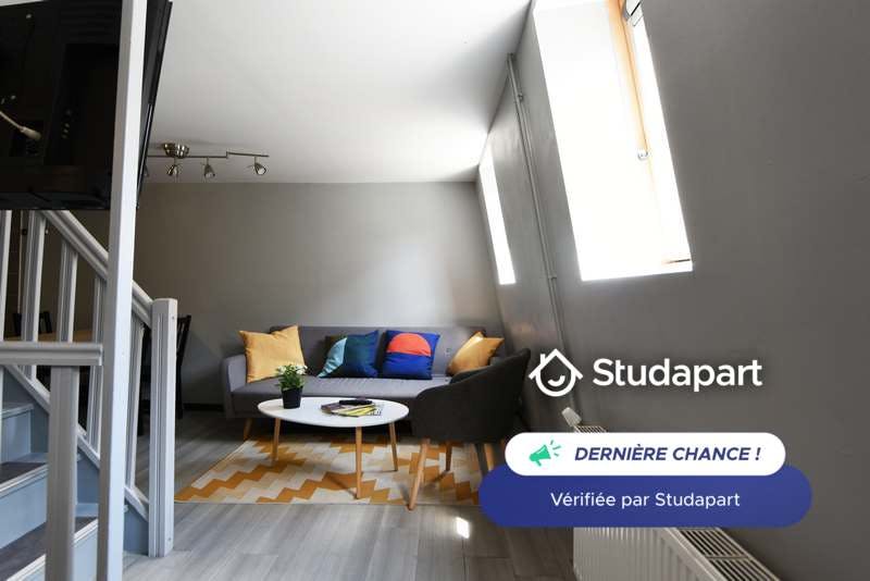 Apartament de închiriat pentru 1.300 EUR pe lună în Lille, Rue du Vieux Faubourg