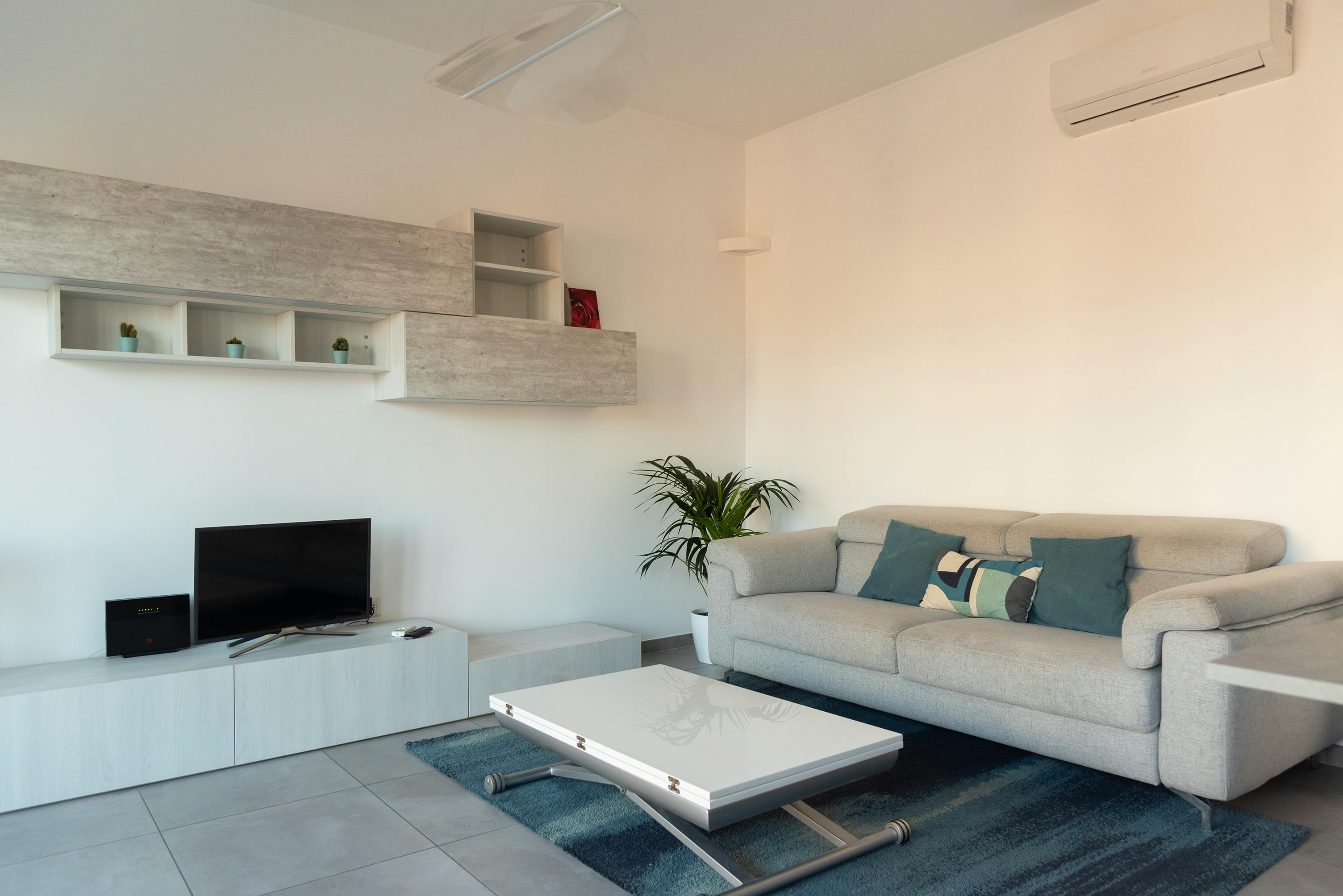 Viale Umbria, Milan preview