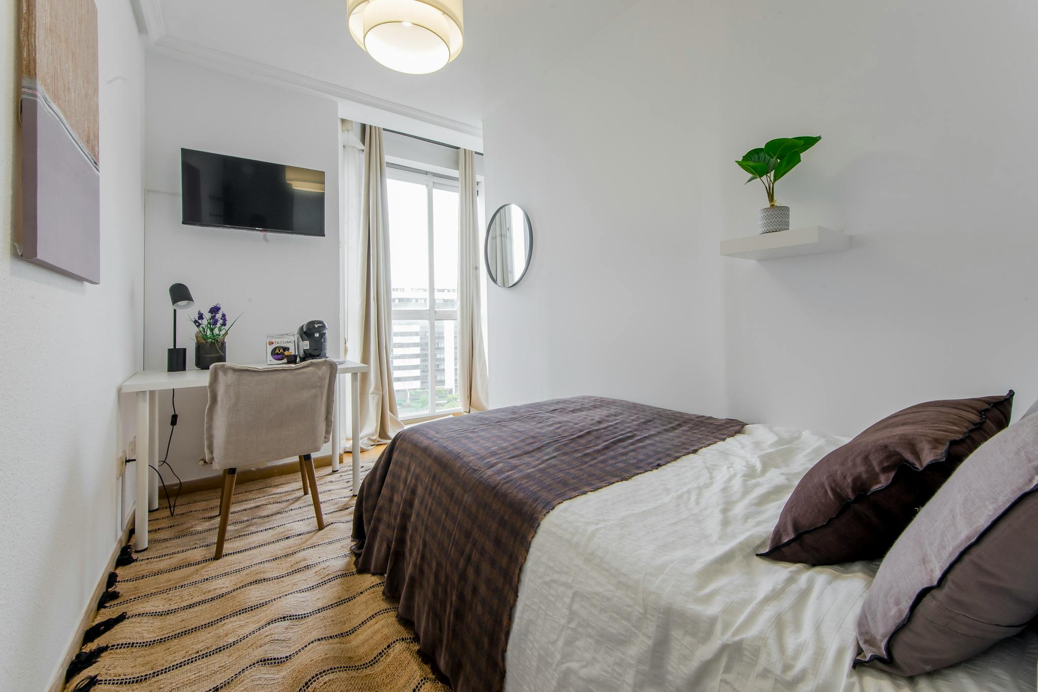 Calle del Oriana, Madrid preview