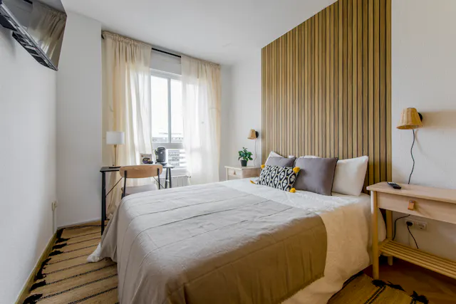 Private room in Calle del Oriana, Madrid (1533257) room image 1