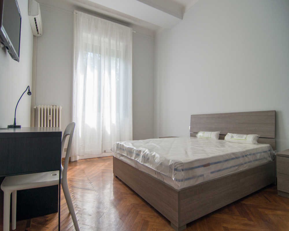 Private room in Piazzale Susa, Milan (1533460) room image 1