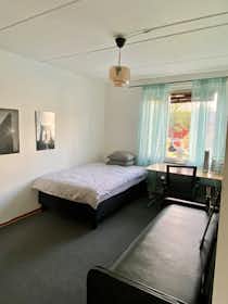 Privé kamer te huur voor SEK 6.273 per maand in Västra Frölunda, Smaragdgatan