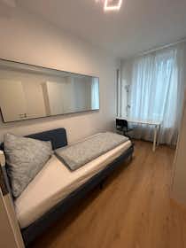 Pokój prywatny do wynajęcia za 699 € miesięcznie w mieście Garching bei München, Einsteinstraße