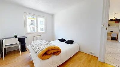 Chambre privée à louer pour 384 €/mois à Grenoble, Rue Docteur Hermite