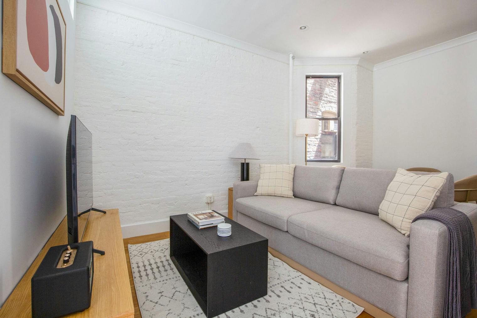 Apartment for rent for $7,267 per month in New York City, East 69th Street