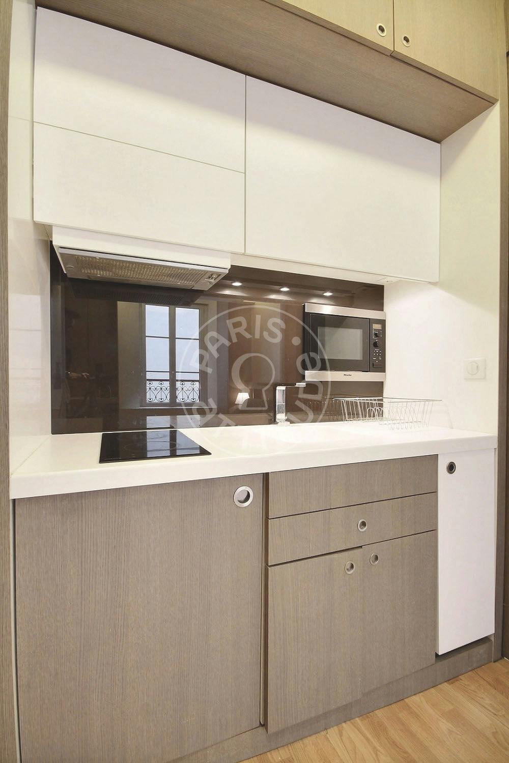 Apartment Paris, 18m² — photo 11