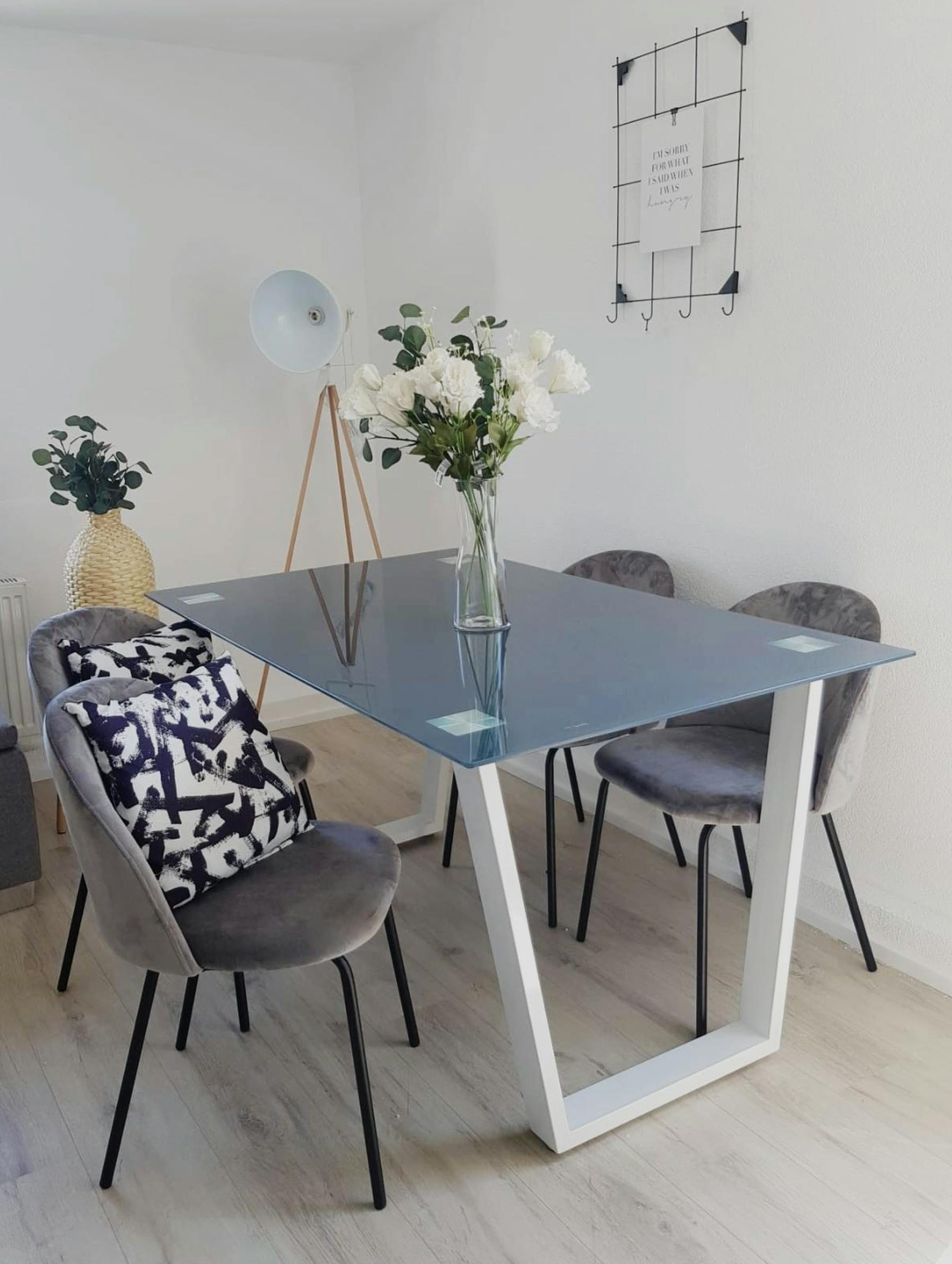 Appartamento in affitto a 950 € al mese a Stuttgart, Hedelfinger Platz