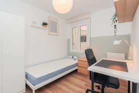Private room for rent for €275 per month in Reus, Avinguda del President Companys