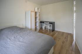 Private room for rent for €1,013 per month in Amsterdam, Tobias M.C. Asserstraat