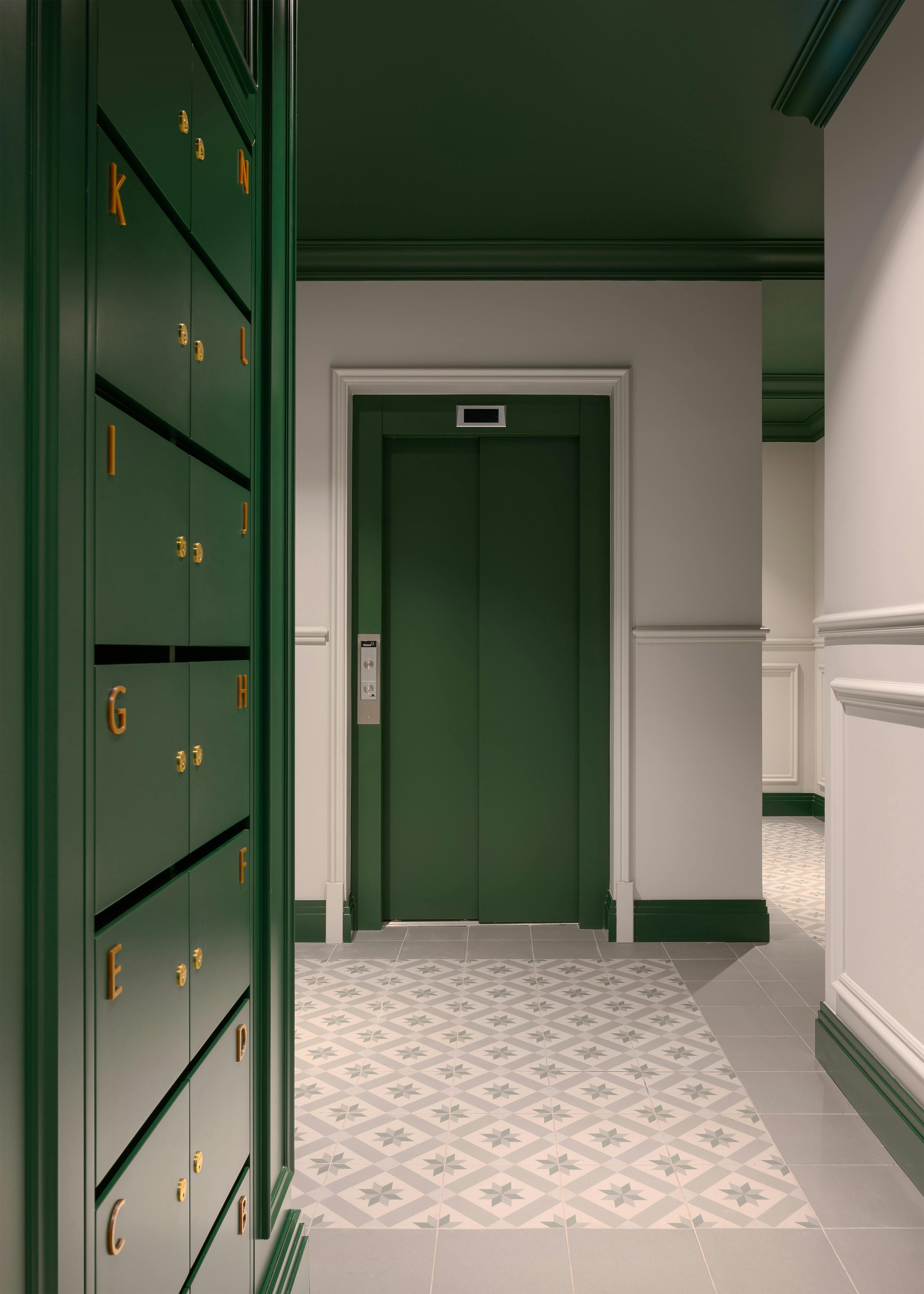 preview gallery tile