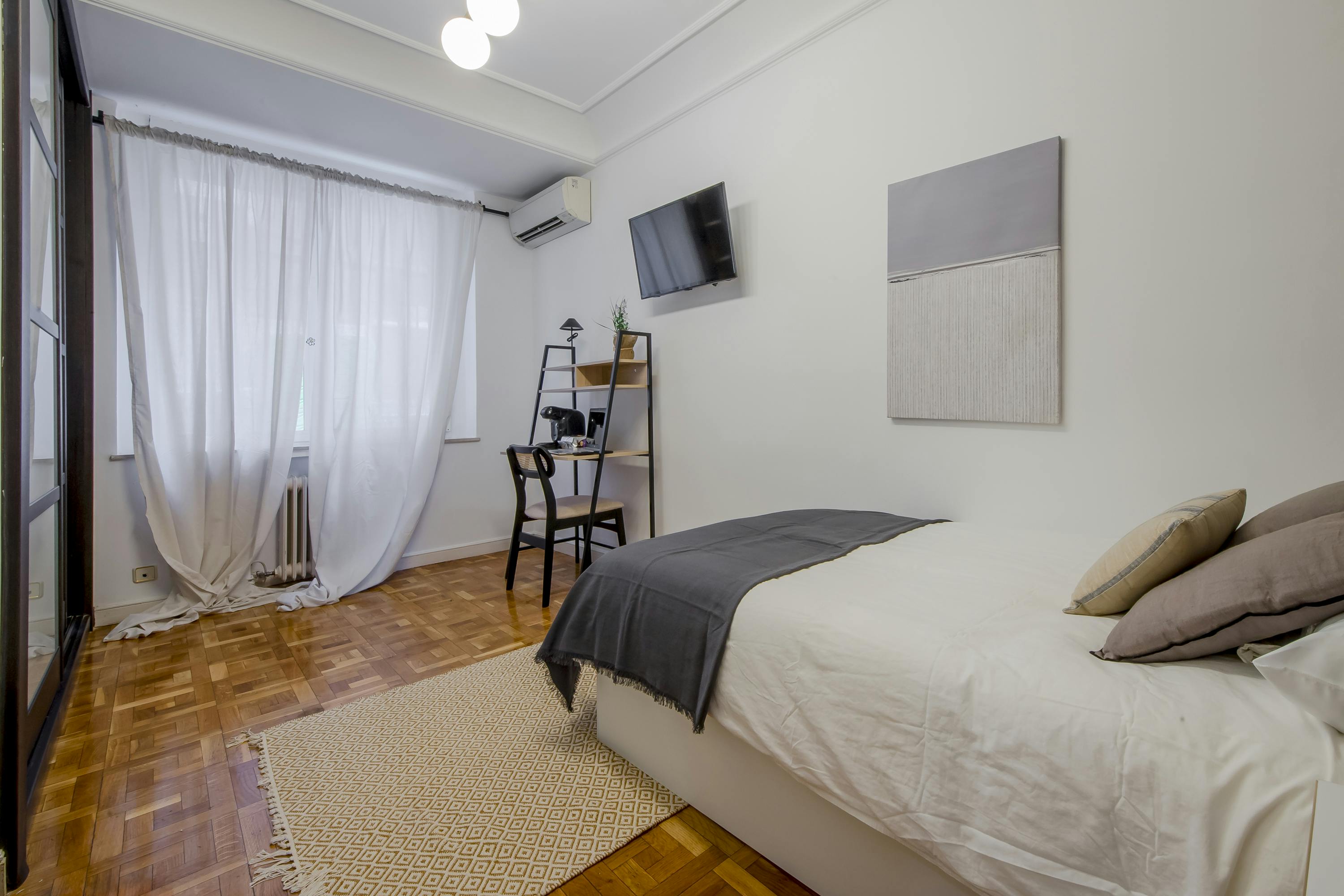 Calle de Cea Bermúdez, Madrid Madrid