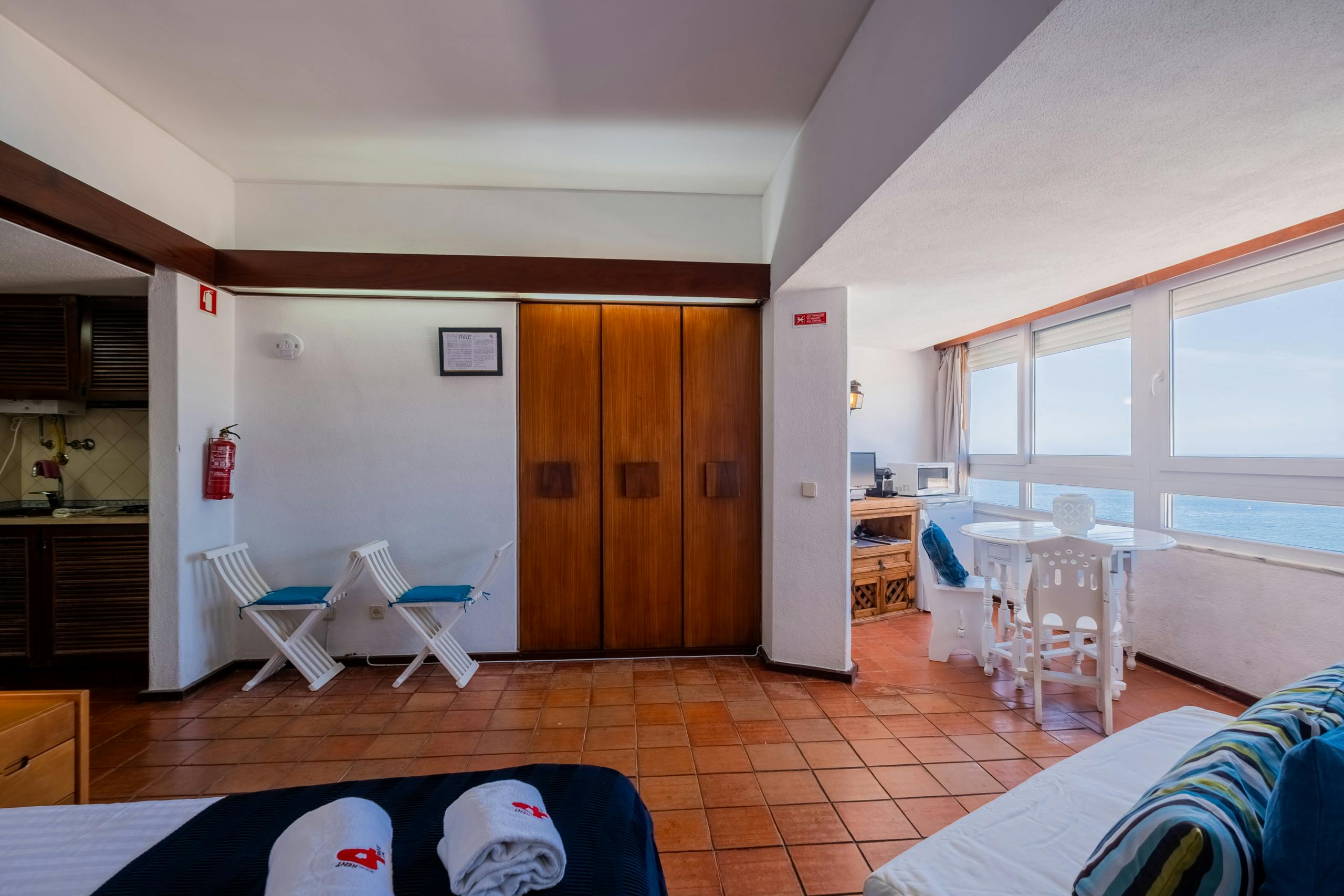 Apartment Sesimbra, 30m² — photo 1