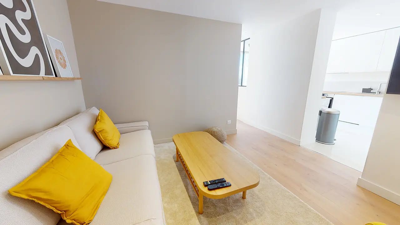 Apartment Bron, 75m² — photo 20