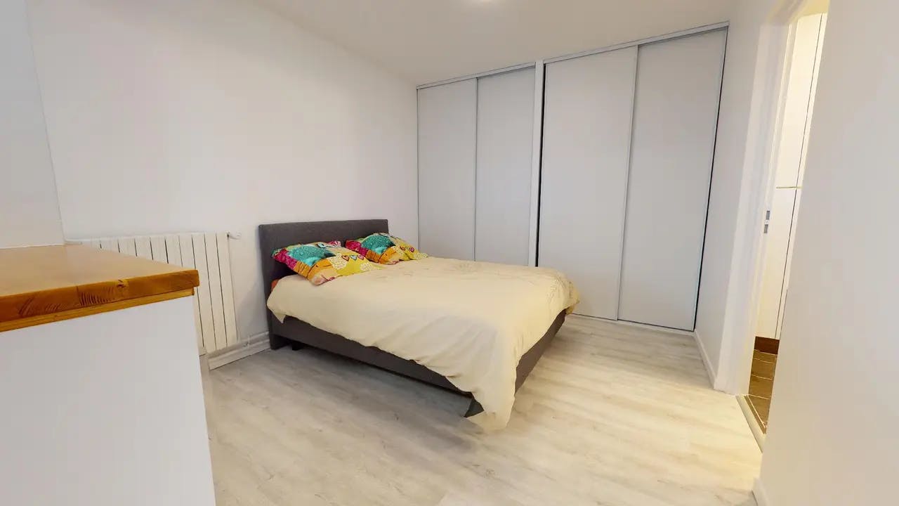 1-Bedroom Apartment in Avenue Rhin et Danube, Grenoble (1534120) ROOM 3