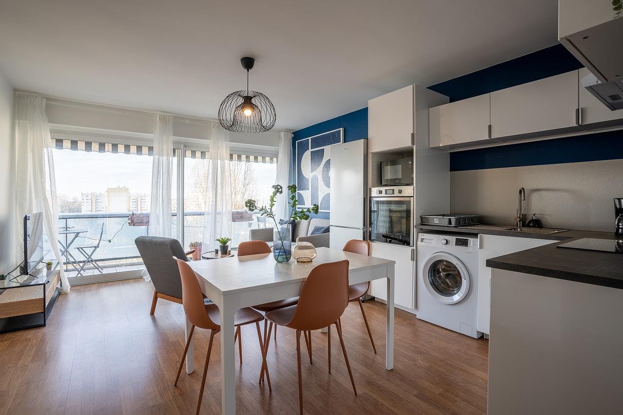 Cours de Luze, Bordeaux preview