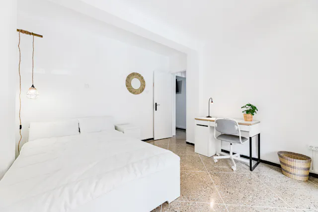 Private room in Carrer de Ramiro de Maeztu, Valencia (1534570) room image 2