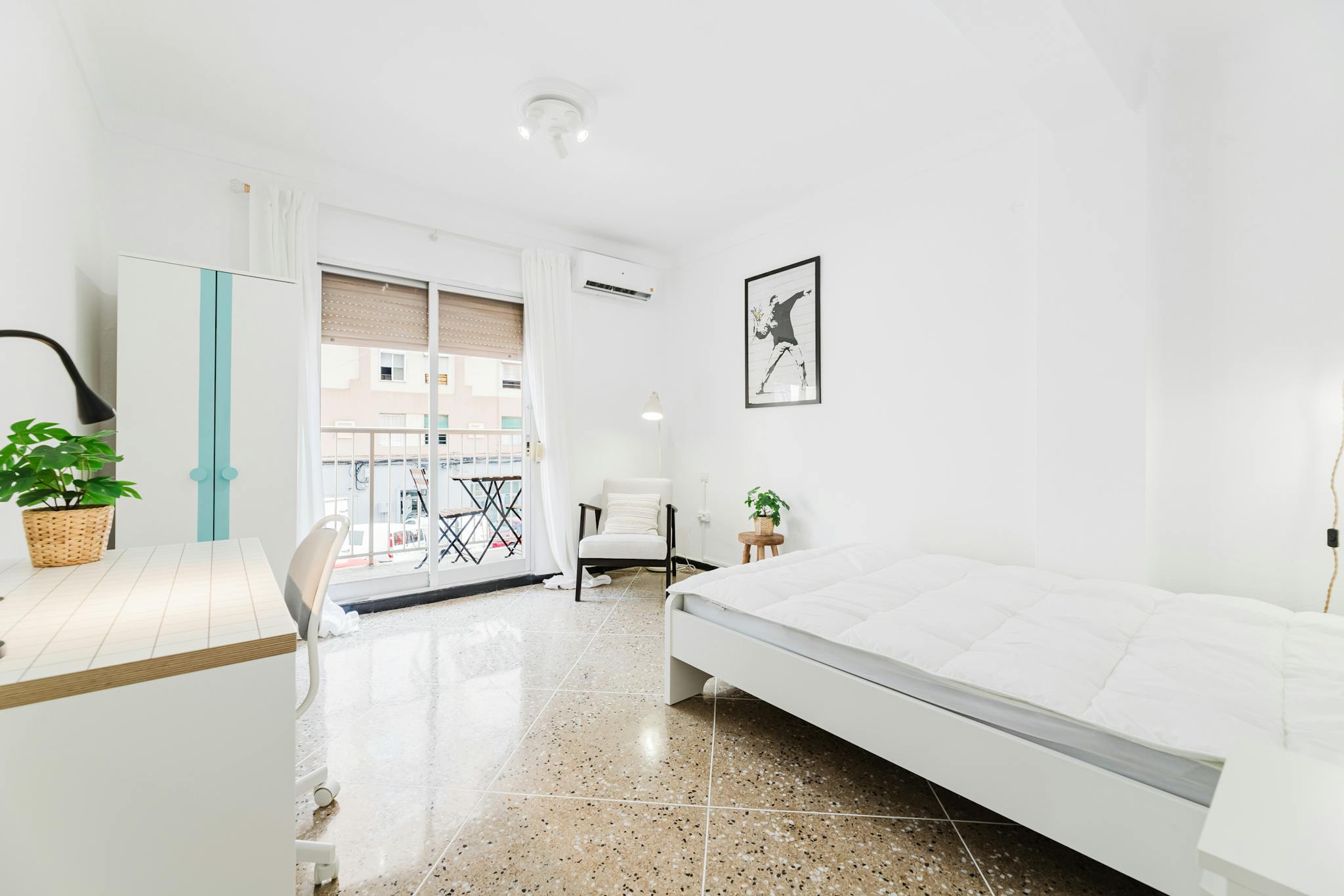 Carrer de Ramiro de Maeztu, Valencia preview