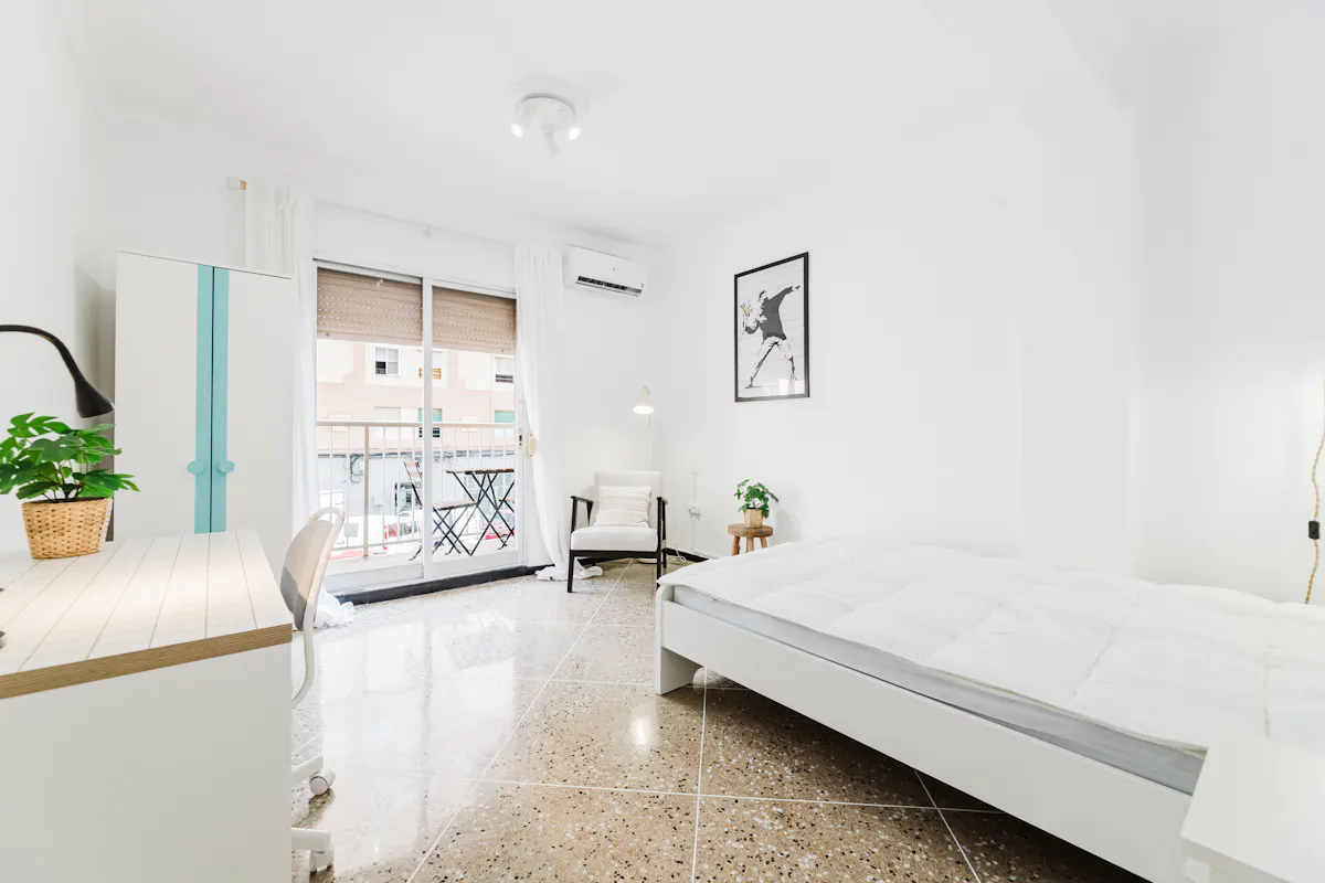 Private room in Carrer de Ramiro de Maeztu, Valencia (1534570) ROOM