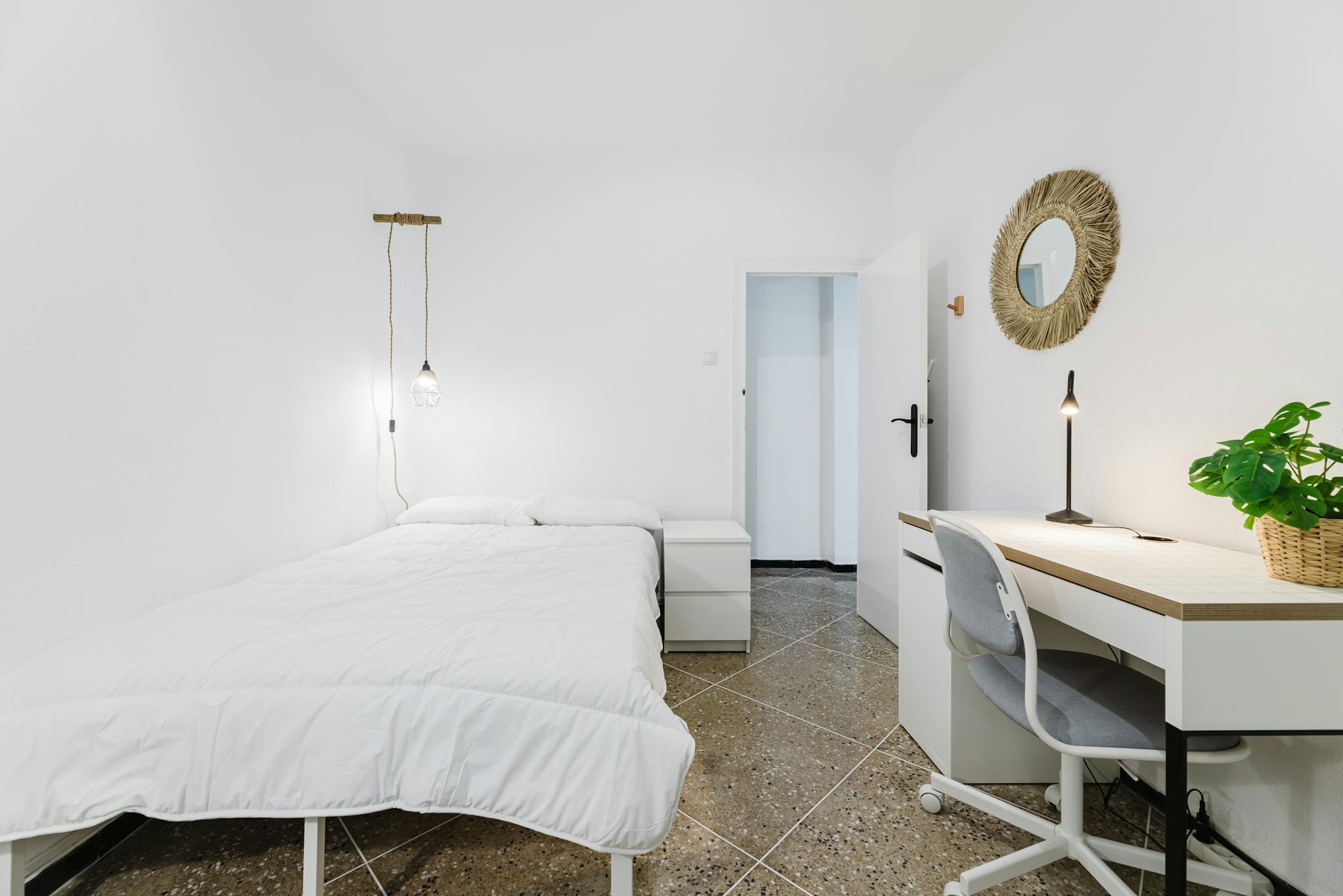 Carrer de Ramiro de Maeztu, Valencia preview