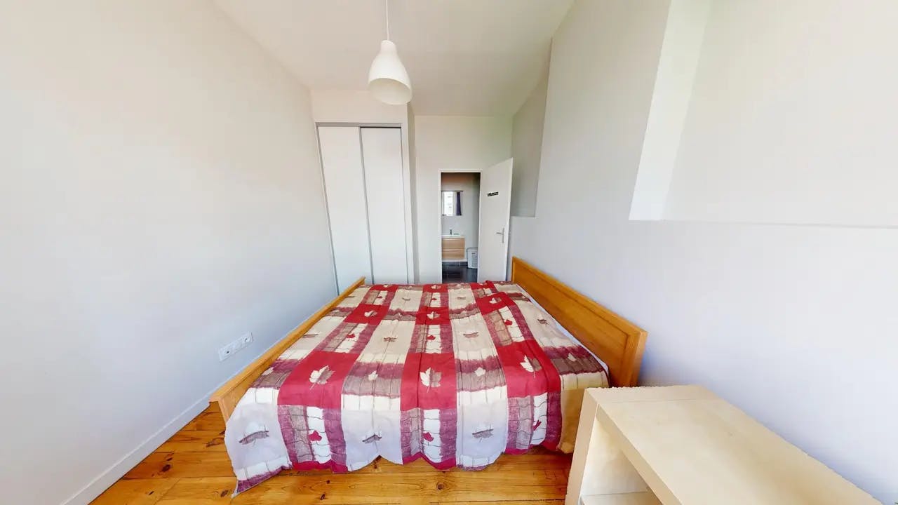 1-Bedroom Apartment in Boulevard Valbenoîte, Saint-Étienne (1534599) room image 7