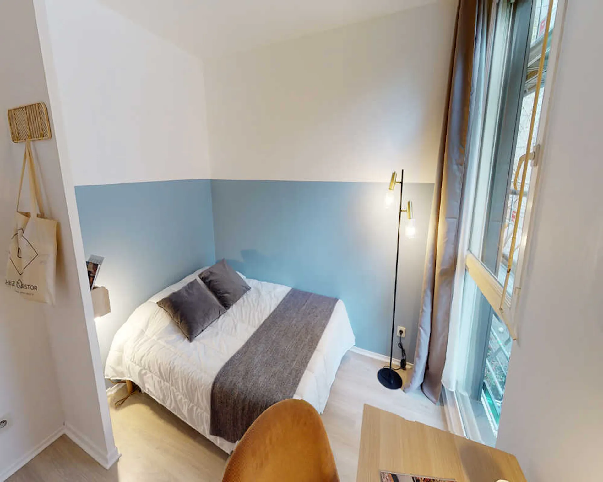 Rue des Frigos, Paris preview