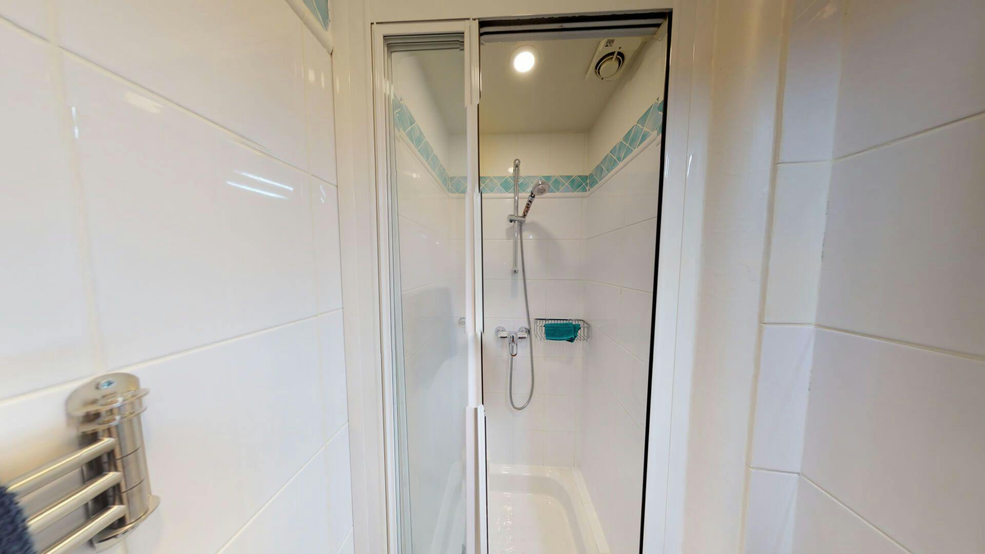 Single room Paris, 1 bed, 14m² — photo 9