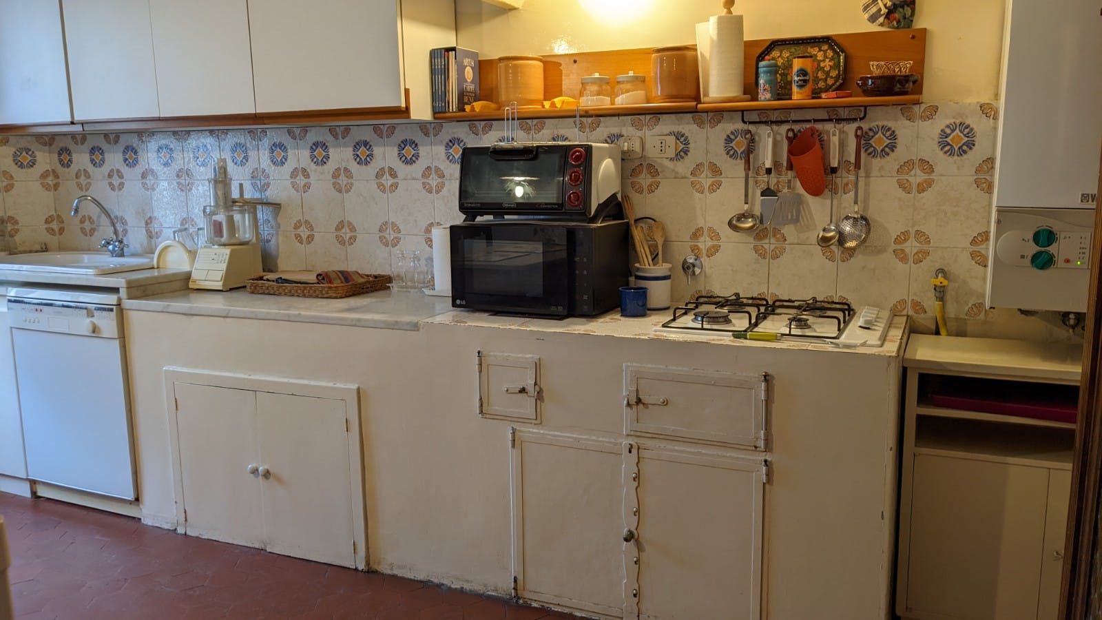 Double room Florence, 1 bed, 10m² — photo 4