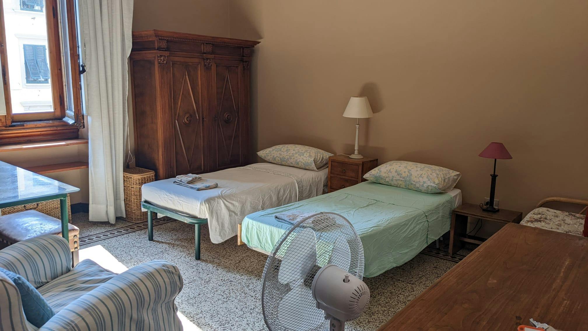 Shared room for rent for €500 per month in Florence, Via Cesare Guasti