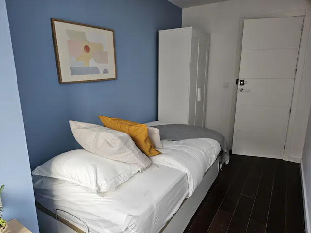 Private room in Carrer de la Guàrdia Civil, Valencia (1534784) room image 20
