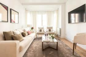 Apartment for rent for €1,250 per month in Paris, Rue de Rivoli