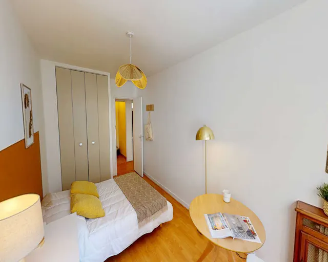 Private room in Rue de Lourmel, Paris (1534837) room image 2