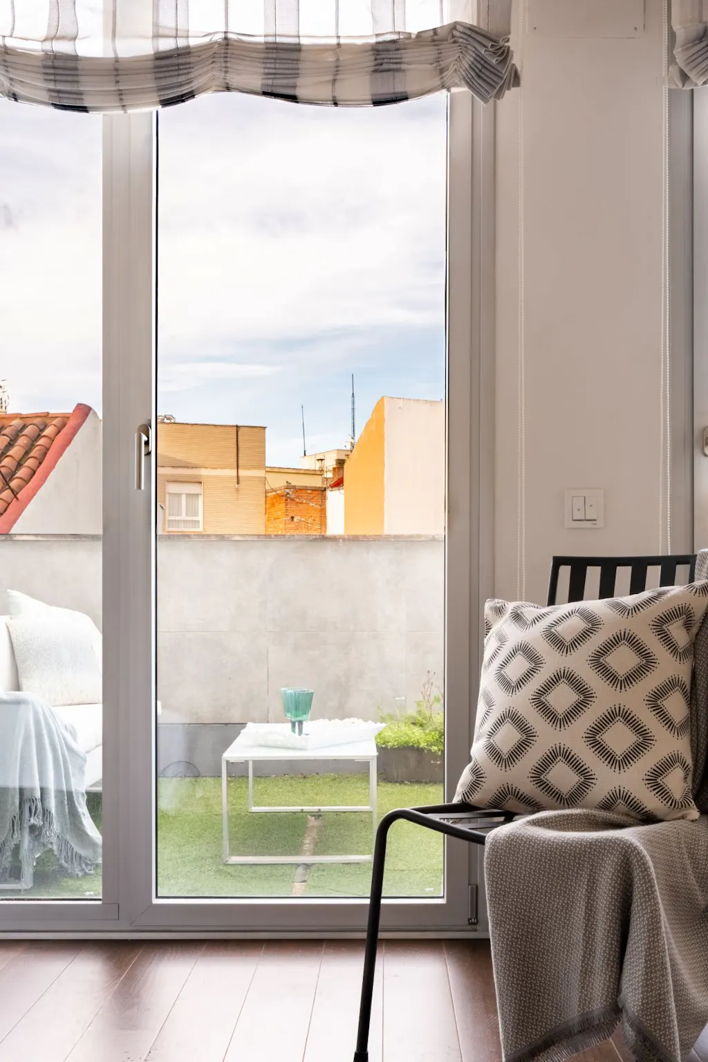3-Bedroom Apartment in Calle de Antonio Acuña, Madrid (1534942) ROOM 2